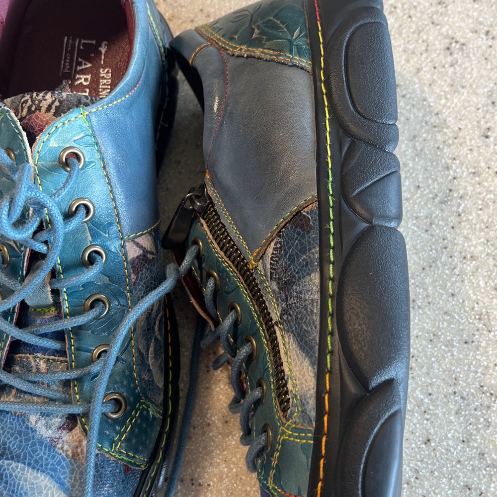 Spring Step shoes - Picture 3 of 8